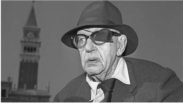 17. En yi Ynetmen dln 4 kez kazanan John Ford bu dalda en ok dl kazanan ynetmen.  Oscar dl ald filmler The Informer (1935), The Grapes of Wrath (1940), How Green Was My Valley (1941), ve The Quiet Man (1952)'dir.