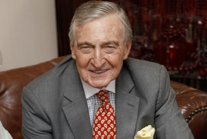 7. RAHM KO KO HOLDNG 2 MLYAR DOLAR