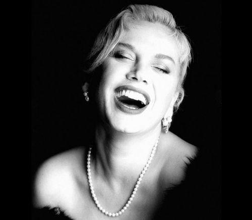 O gen kz Sezen Aksu'nun ta kendisi...