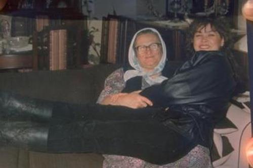 Avar anneannesi aziment Bokzr ile.