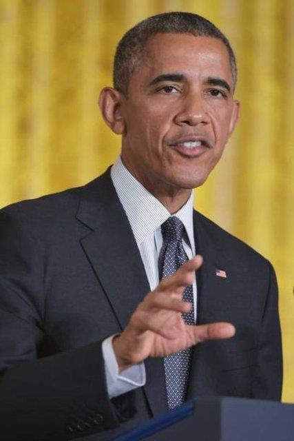 Barack Obama<p>  Obama'ya gelecek olursak onun sanal alemdeki etkisini anlatmak ok basit. Barack Obama, Facebook'ta ve Twitter'da en ok takip edilen lider oldu. Reddit adl sosyal medya sitesinde ona soru sorulan bir balk alm ve site trafii rekor seviyesine kmt. Selfie ubuuyla kendini ekip BuzzFeed adl sosyal medya sitesinde paylaarak Salk Kanunu'na dikkat ekti. Video birka gn ierisinde 50 milyondan fazla izlendi.