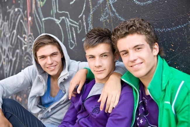 Gelime  <br>  Bulu ana kadar kzlar erkeklerden daha hzl byrler (10'a 8 orannda). Erkek ocuklar 14-15 yalar arasnda gelimeye balarlar ve 20 yana kadar bu byme gerekleebilir. Kz ocuklar en hzl 12-13 yalar arasnda geliirken 17-18 yanda bu gelime durur.