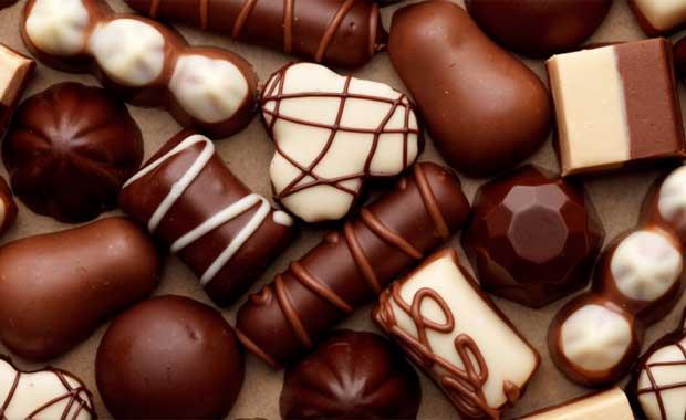 �ikolata  <br>  Tatl� olan �ikolatalar ac� olan kakao bitkisinden �retilir.