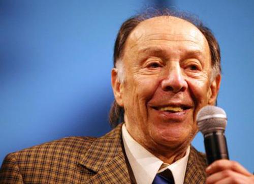 Mahmut Hoca'y� oynayan M�nir �zkul, bug�n 88 ya��nda...