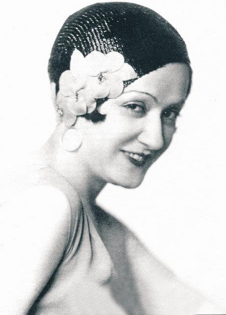 Bedia Muhavvid<p>  Trkiye'nin ilk kadn sinema oyuncusu