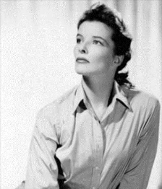 Katharine Hepburn 1907-2003 Yaamna 4 Oscar ve 12 Oscar adayl sdran ve oynad rollerle tabular ykan oyuncu.