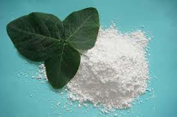 Bademcik problemini ortadan kaldrmak iin karbonat ile suyu gargara yapnz.