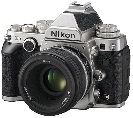 14. Nikon    Japonya'nn nde gelen fotoraf makinesi ve aksesuar reticisi 'Nikon'un ismi Japon optii anlamna gelen &#8216;Nippon Kogaku&#8217;nun ksaltlmasndan geliyormu.