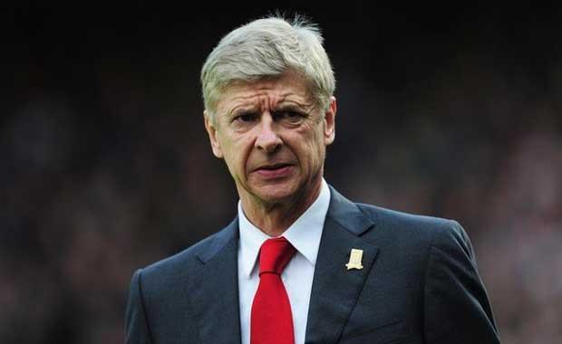 Arsene Wenger  <br>  ''Taraftarmzdan tek isteim, Trk Bayra'na kar saygl olsunlar yeter, nk Trkler bayraklar iin cann verirler. "