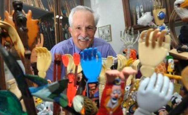 Srt Kama Aleti<br>    Manfred S. Rothstein 71 lkeden toplad 675 adet srt kaycs ile Dnya rekorunu elinde tutuyor.