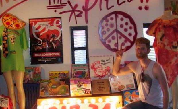 Pizza ile lgili eler  <br>  Brian Dwyer'n pizza ile ilgili Dnya'nn her yerinden 561 tane e ieriyor.