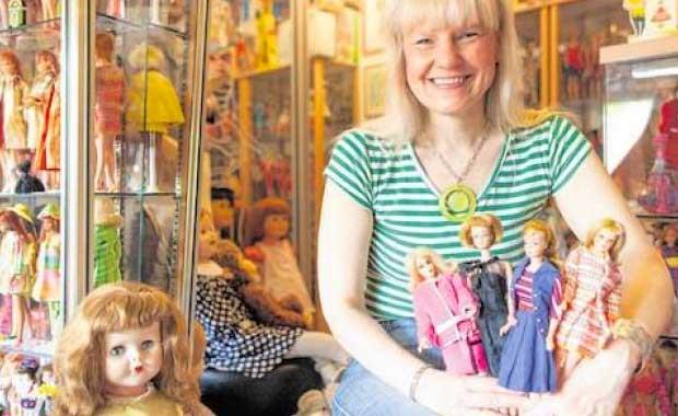 Barbie Bebekler  <br>    Bettina Dorfmann ilk bebeini 1966 ylnda ald ve 15.000 adet bebekle 2011 ylnda Dnya rekorunu krd.