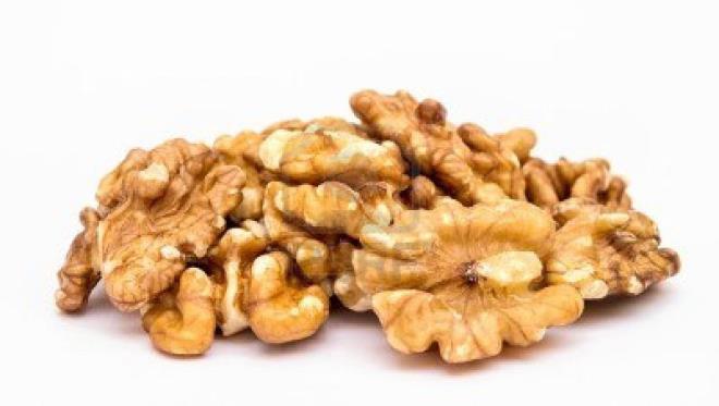 * Ceviz kk bir beyin grnmndedir. Beyin fonksiyonlar iin faydaldr.