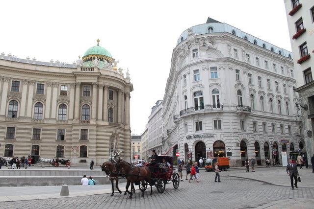 <p>28- Viyana, Avusturya</p>  <p>2013 ziyareti says: 5,187.6</p>  <p>2014 ziyareti says: 5,422.1</p>