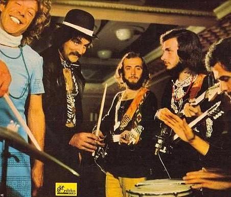 "ulsuz Ali" filminden ztrk Serengil, Mnir zkul ve 3 Hrel.