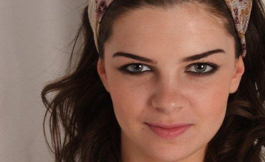 zmir'de Kavak Yelleri ekimi devam ederken sk sk stanbul'a geliyordum. Yine stanbul'dayken bana hazrlanmam syledi.