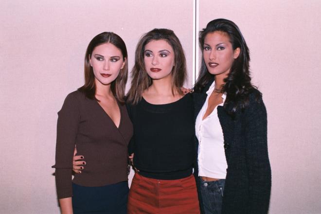 Podyumlarn 3 nl mankeni bir defile ncesi biraraya geldi. Trkiye'nin tescilli 3 nl mankeni gzellii ile dikkat ekti - 1995