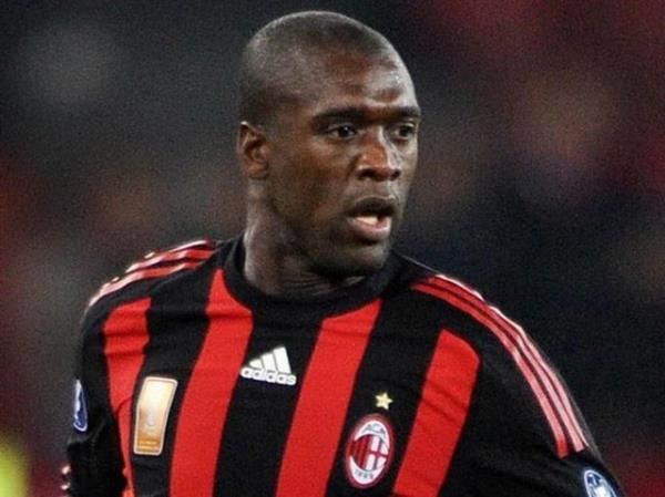 <p>Clarence Seedorf </p>  Fobisi: Uak