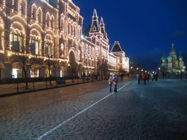 ngilizce lisans ve master programlar da sunuluyor.