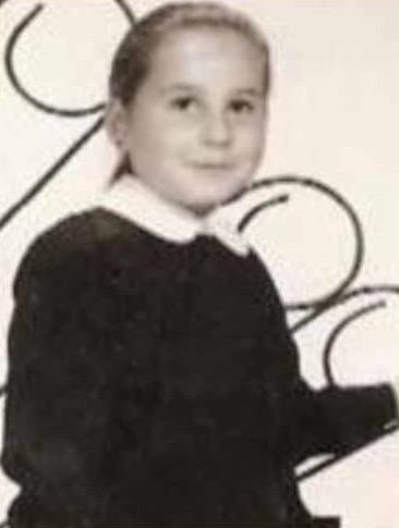 Asena'nn ocukluk resmi