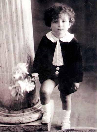 Ara Gler'in ocukluk resmi