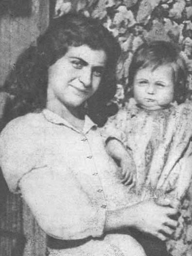 Fatma Girik'in ocukluk resmi