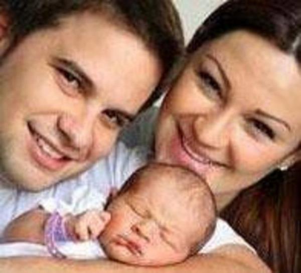 Pnar Altu ve Yamur Atacan'n kzlarnn ad Su.