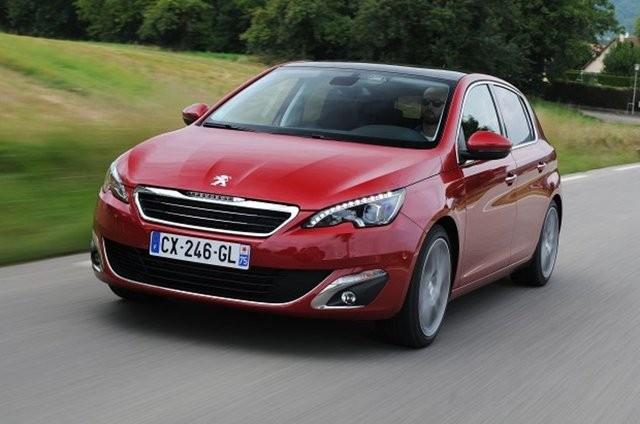 48 Peugeot 308 1.6 E-HDI 115HPYak�t tipi: DizelOrtalama yak�t T�ketimi(100km): 4.7 litre