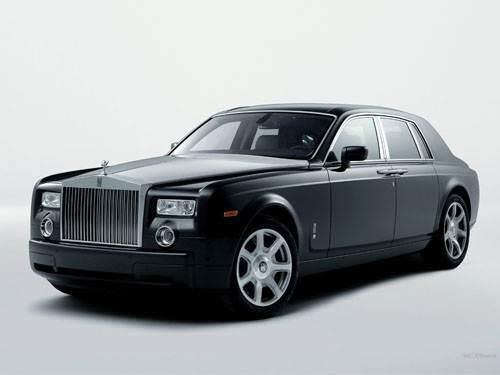 Christina Aguilera - Rolls Royce Phantom