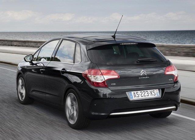 <p>CITROEN C4</p>    <p>ARPIMA EMNYET: %97</p>    <p>SRC EMNYET: %90</p>    <p>OCUK ve YETKN YOLCU EMNYET: %85</p>    <p>YAYA EMNYET: %43</p>