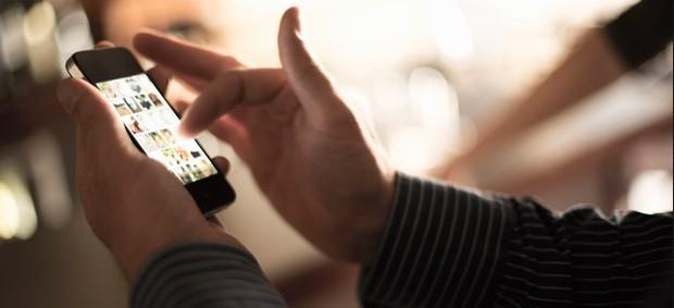 DN GECE 4.5 G OLDUK<br>    Operatrler, 1 Nisan 2016&#8217;dan yani dn geceden tibaren yeni teknolojiyle vatandalara 81 ilde hizmet vermeye balad. lk etapta herkes 4.5G'ye balanamayacak. Bu anlamda nfusu youn yerler daha avantajl olurken, krsal kesimler ise dezavantajl konumda. Trkiye'de zamanla 4.5G'yi ekmeyen yer kalmayacak.