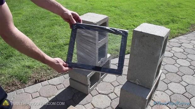 3- Bo bir ereve bulun ve etrafn stre film ile sarn.