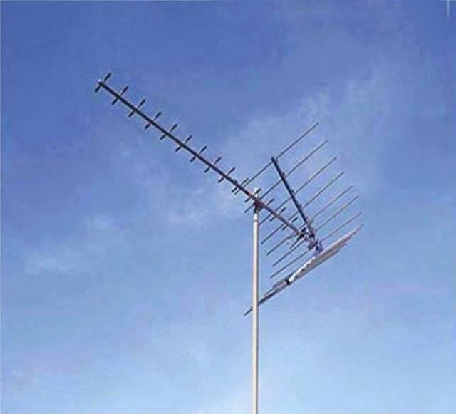 'Baba daha olmad' diye balayan cmlelerde karncalarn filminden kurtulma abas vard. Televizyon izlemek bile emek isterdi.