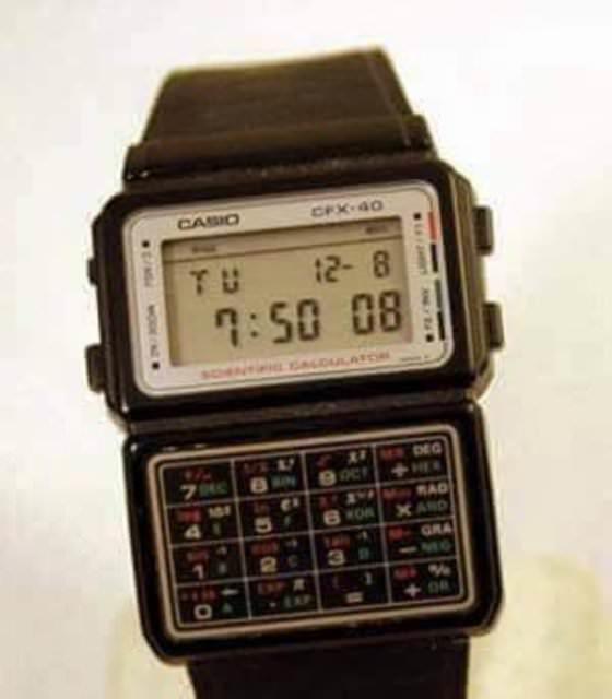 Hesap makineli saatler rencilerin vazgeilmeziydi.