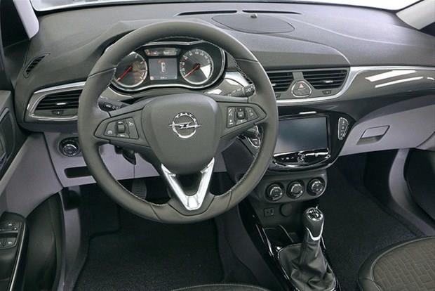 * Kontaa anahtar takp (konta evirmeden) setting tuuna 2-3 sn basl tutun yol bilgisayarnda LCD ekran ss, ECU donanm versiyonu ak voltaj, Hz, Motor soutma suyu scakl... gibi zellikler kar ekrana.