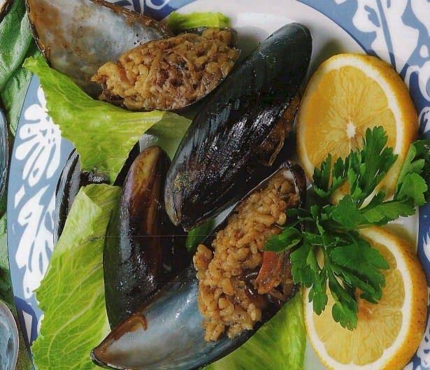 29. KABUKLU DENZ RNLER: Doru ekilde temizlenmeyen kabuklu deniz rnleri barsak hastalklarna neden oluyor.