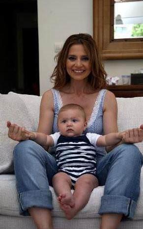 Pelin Krmk'nn kznn ad Selin.