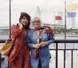 Muazzez Abac'nn kznn ad Saba.