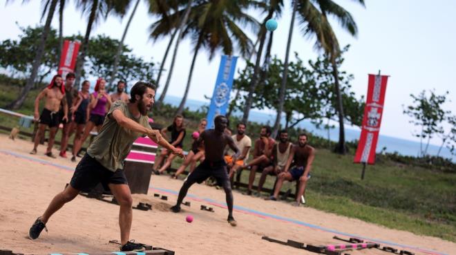 3.SORU: Sembol oyununun sonunda at olmas hakszlk olmuyor mu? Bu ksm deitirmeyi dnmyor musunuz?  <br>  CEVAP: Evet gzel bir soru, deitirmeyi dnyoruz. Hak ya da hakszlk demeyelim ama finali deitirme ihtiyac olutu. Yarmaclar, nmzdeki haftadan itibaren amur oyununda oynanan sapanla at yapmaya balayacaklar.