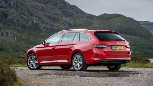 2016 model tm Skoda'larda faizsiz kredi imkan sunuluyor.