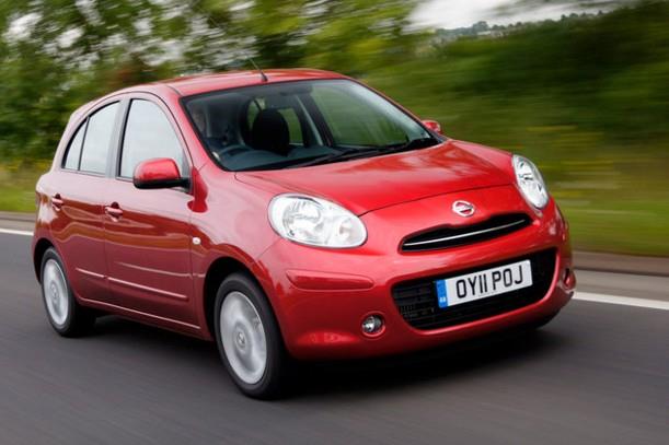 Nissan, getiimiz ay lansmann gerekletirdii Navara modelinde Nisan aynda 79 bin 990 TL den balayan zel lansman fiyatlarn, Nisan aynda 45 bin 150 TL ile Micra, 58 bin 90 TL ile Juke, 75 bin 570 TL ile Qashqai ve 111 bin 240 TL ile X-Trail takip ediyor.