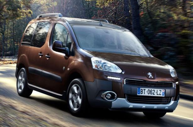 Peugeot Partner Tepee'lerde 20 bin TL'lik ksm 15 ay faizsiz vadelendirme ile deniyor.