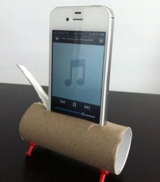 Tuvalet kd rulosuyla yaplan telefon hoparlr gerekten alyor.