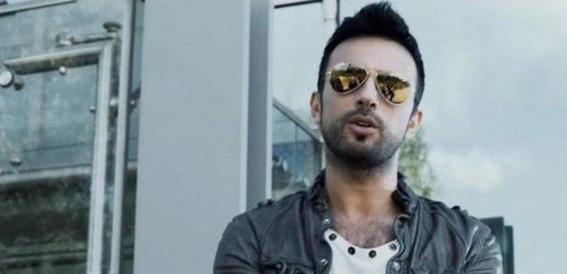 Tarkan - Dnya basn tarafndan Popun Prensi ve Boazn Prensi olarak anlan Tarkan'n on drt Kral Mzik dl, alt Altn Kelebek dl ile bir Dnya Mzik dl bulunmaktadr.
