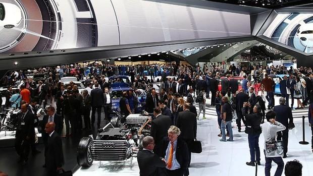 OGD yesi 64 otomotiv gazetecisinin yapt oylama sonucunda 22 aday otomobil arasndan 7 aday finalist belirlendi.