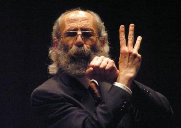 Ercan Kont, tiyatrocu (1942)