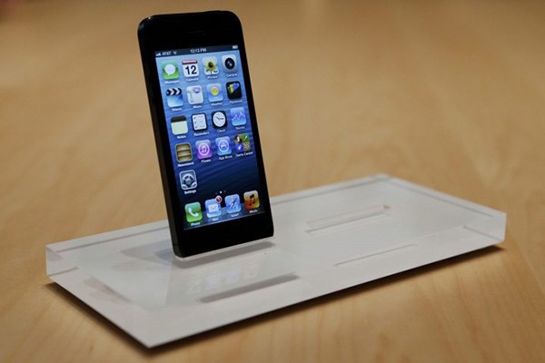 Apple, yeni akll telefonunu Eyll aynda piyasaya srmeye hazrlanyor. te sradaki iPhone'un sahip olmas beklenen zellikleri.