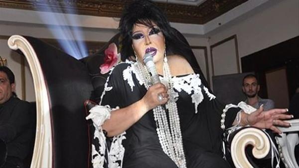 - stanbul'da 28 daire.     - stanbul Fenerbahe'de sauna.