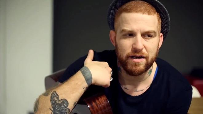 Birikimini gayrimenkule yatran sanatnn Balat'ta iki, Fenerbahe, Caddebostan ve Beylerbeyi'nde birer olmak zere tam 5 evi bulunuyor