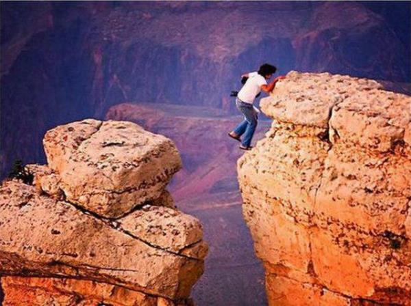 En iyi pozu yakalayabilmek adna ekilden ekile giren fotoraflar...